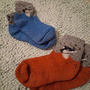 Lot of 2 pairs kids 4-7yr warm wool socks
